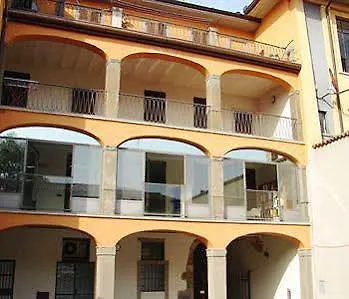 Antico Borgo מלון דירות
