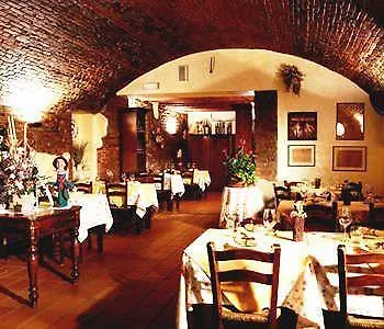 Ξενοδοχείο με διαμερίσματα Antico Borgo 3*
