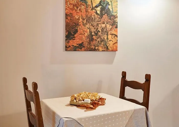 Antico Borgo Aparthotel 3*